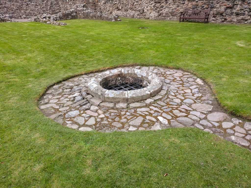 highlands balvenie castle 04