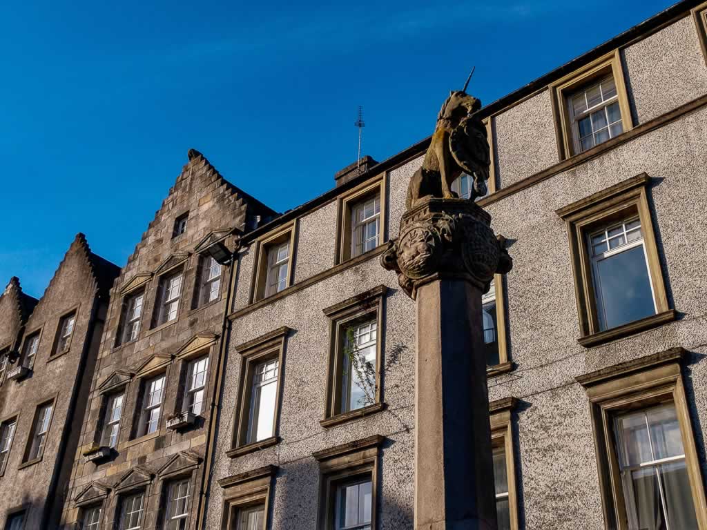 stirling 10 mercat cross