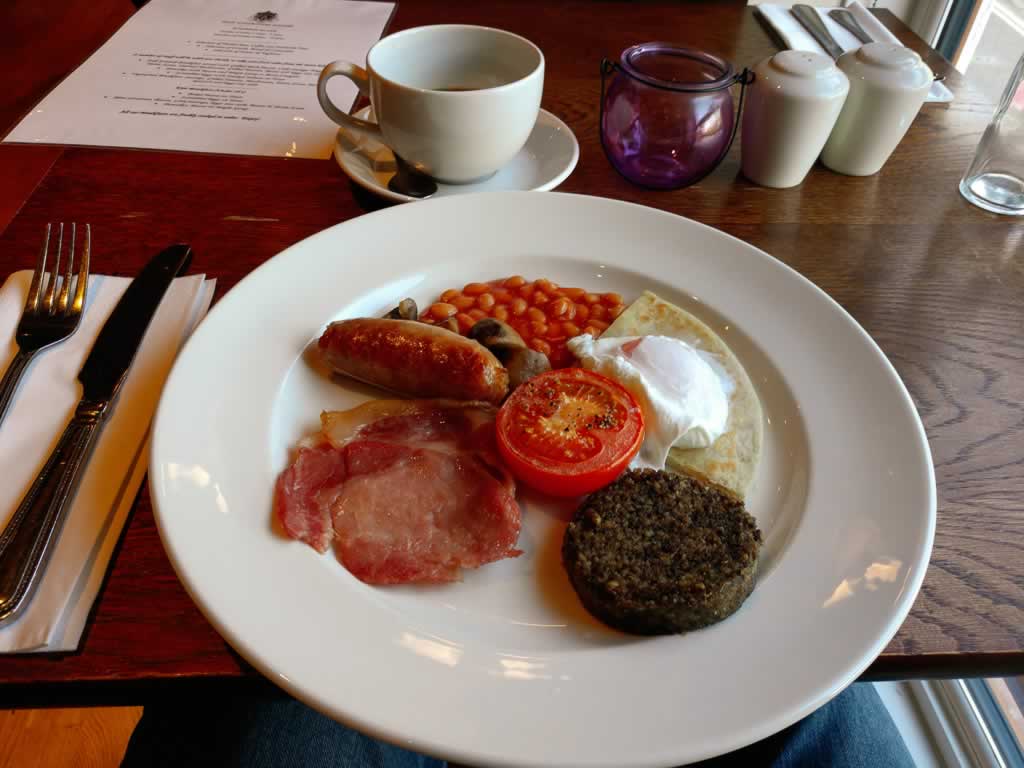 stirling 15 full scottish breakfast